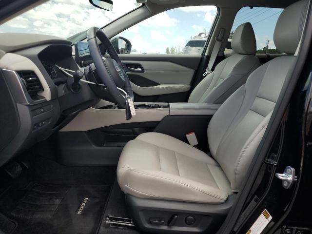 NISSAN ROGUE 2023 Czarny