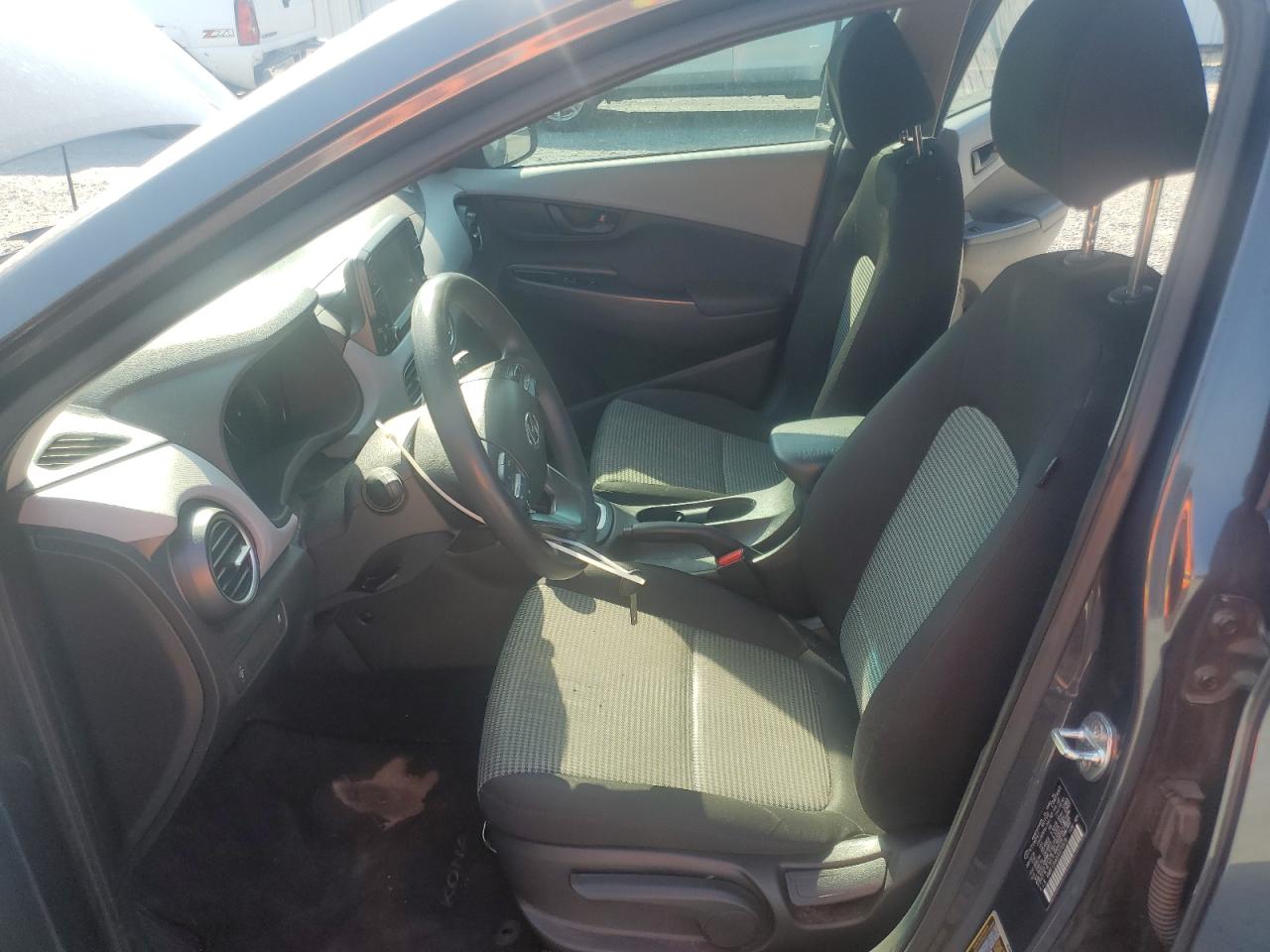 2018 Hyundai Kona Se VIN: KM8K12AA0JU073979 Lot: 62071865