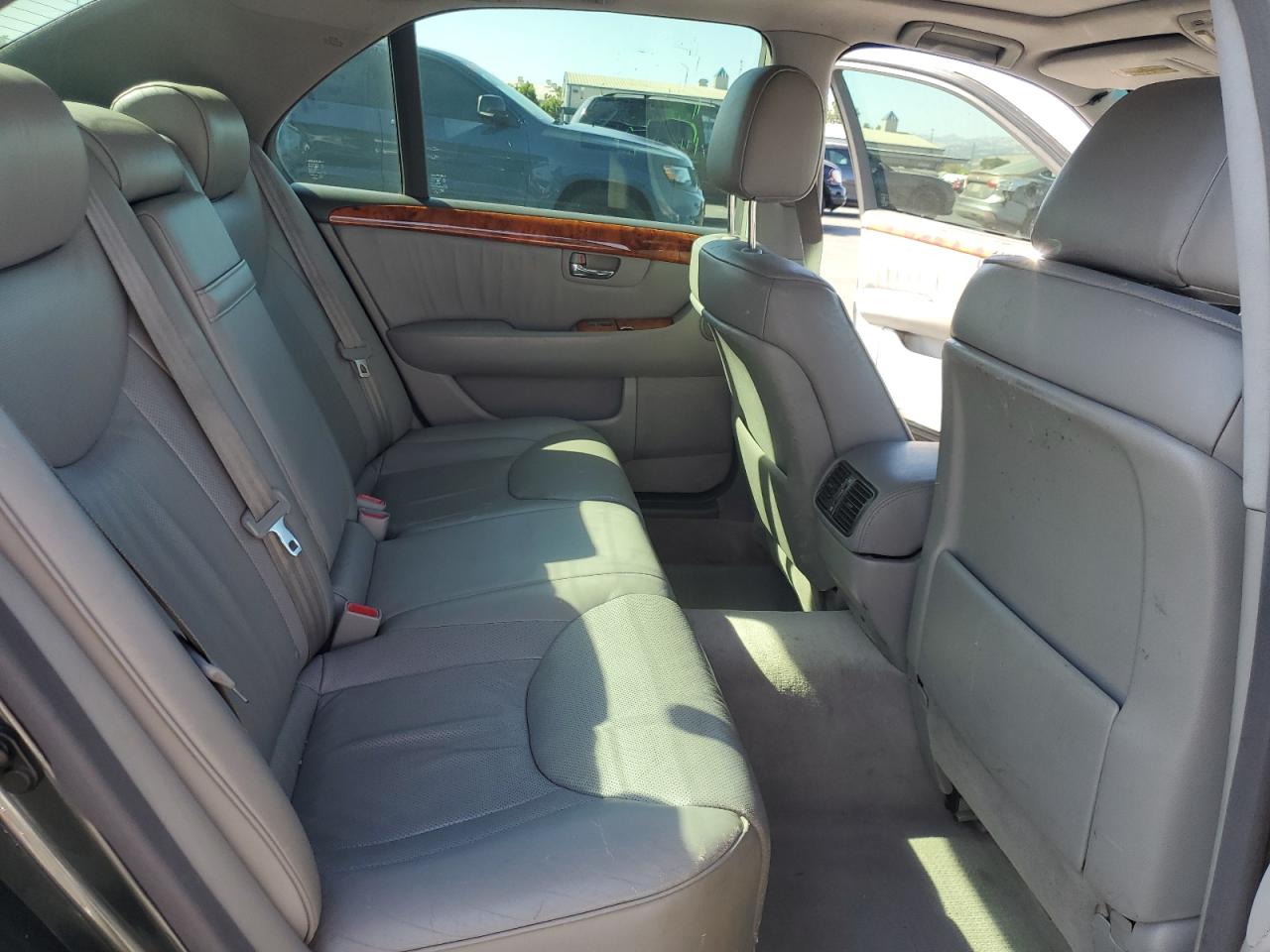 2005 Lexus Ls 430 VIN: JTHBN36F450181617 Lot: 61806655