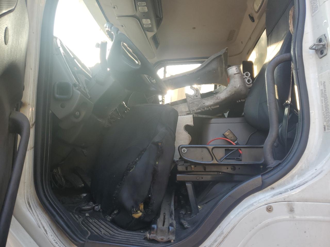 FREIGHTLINER ALL OTHER 2015 VIN 1FVHCYCY0FHGN3780 photo 7