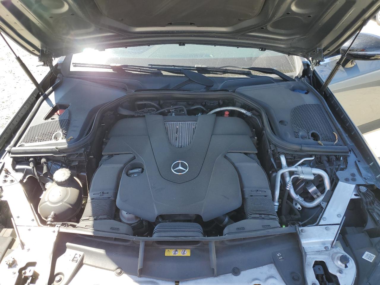 2018 Mercedes-Benz E 400 VIN: WDD1J6FBXJF050602 Lot: 61594495