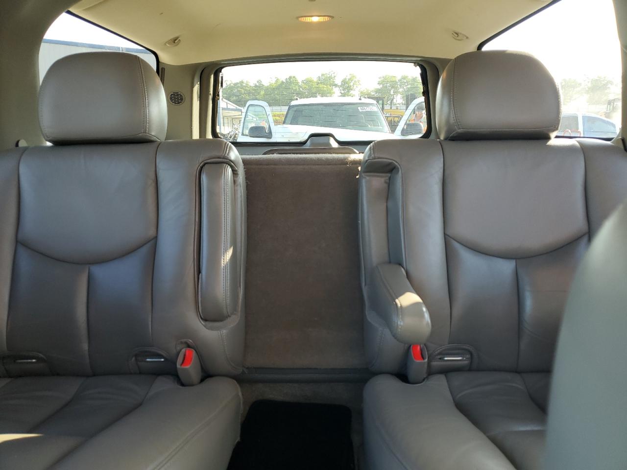 2003 GMC Yukon Xl Denali VIN: 1GKFK66U63J300842 Lot: 60450465