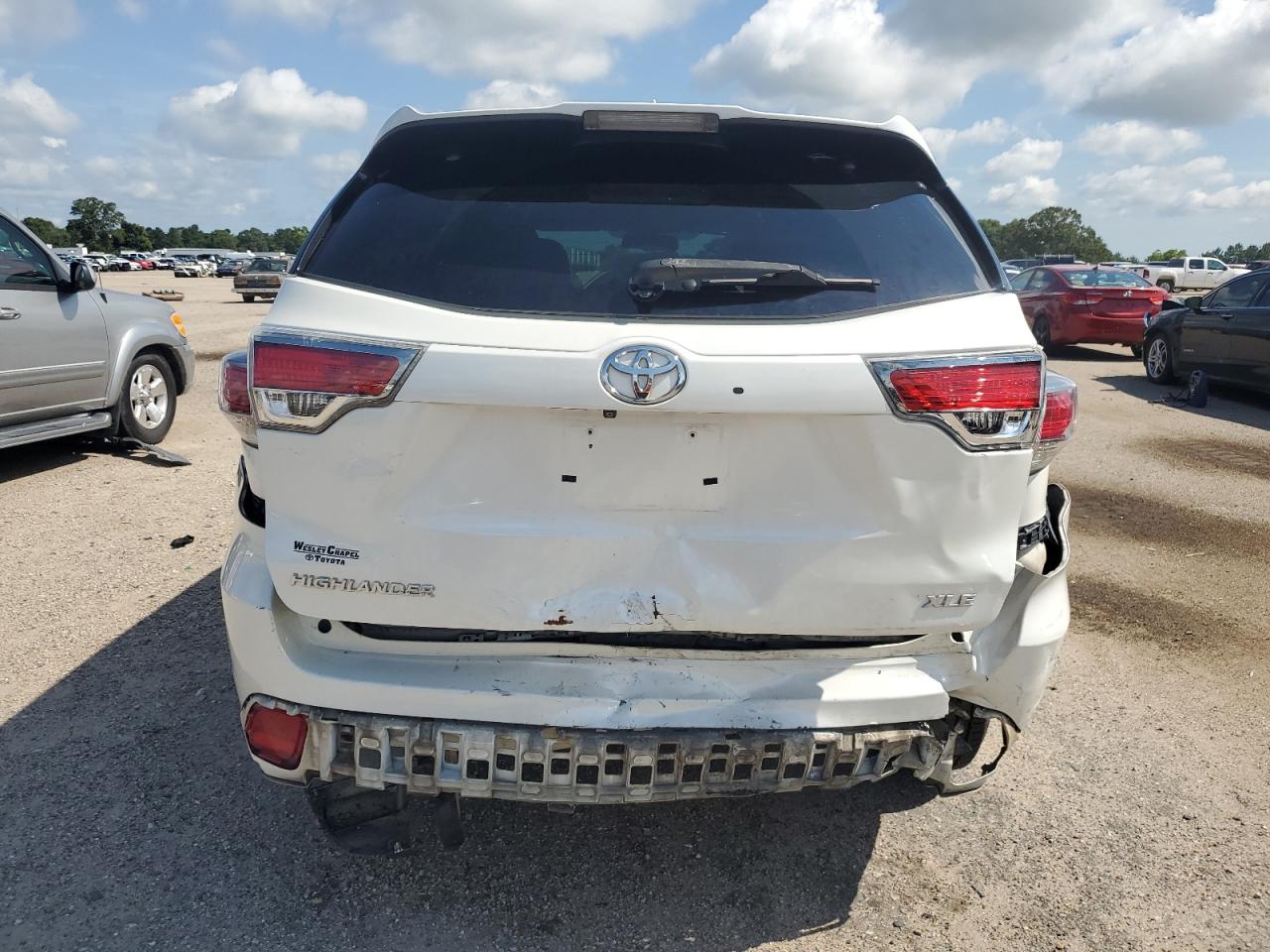 2015 Toyota Highlander Xle VIN: 5TDKKRFH1FS068267 Lot: 62879465