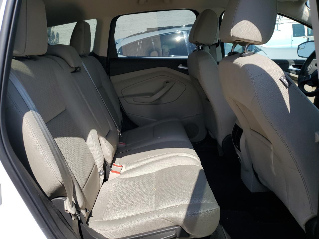 FORD ESCAPE 2017 VIN 1FMCU0GD4HUE17678 photo 11