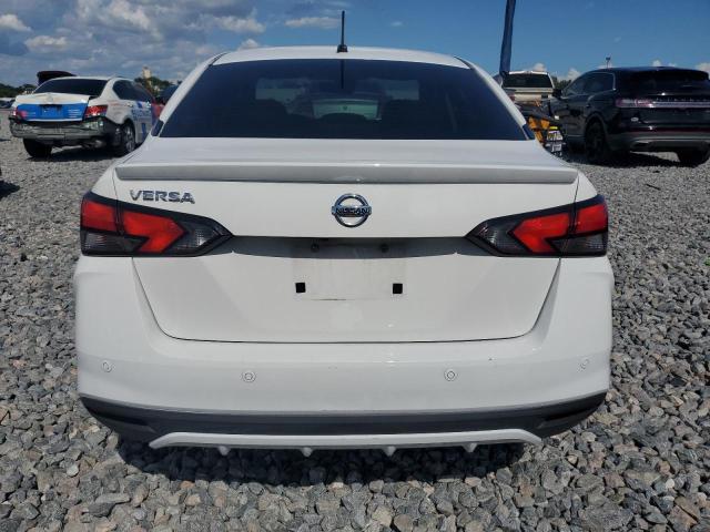  NISSAN VERSA 2020 Biały