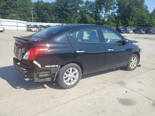  NISSAN VERSA 2018 Черный