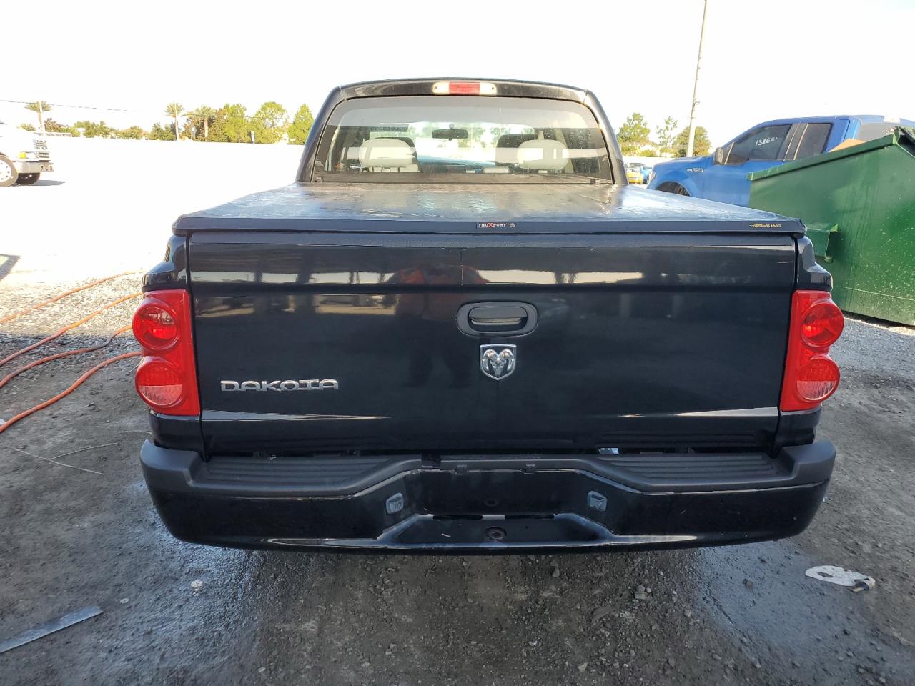 2008 Dodge Dakota Sxt VIN: 1D7HE38K38S553825 Lot: 62829315
