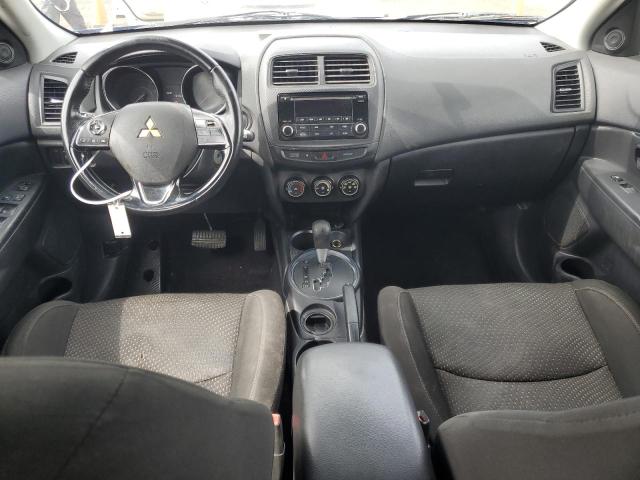 Parquets MITSUBISHI OUTLANDER 2016 Granatowy