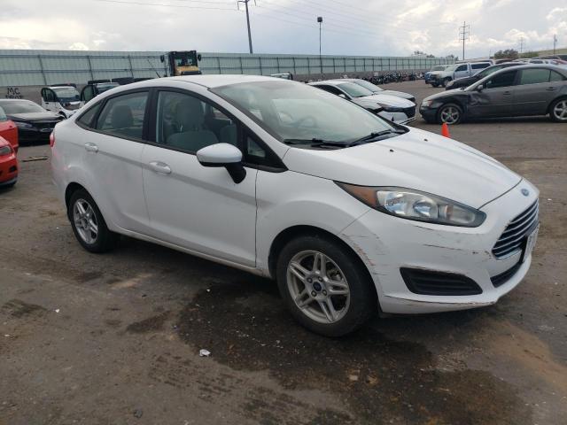  FORD FIESTA 2017 Biały