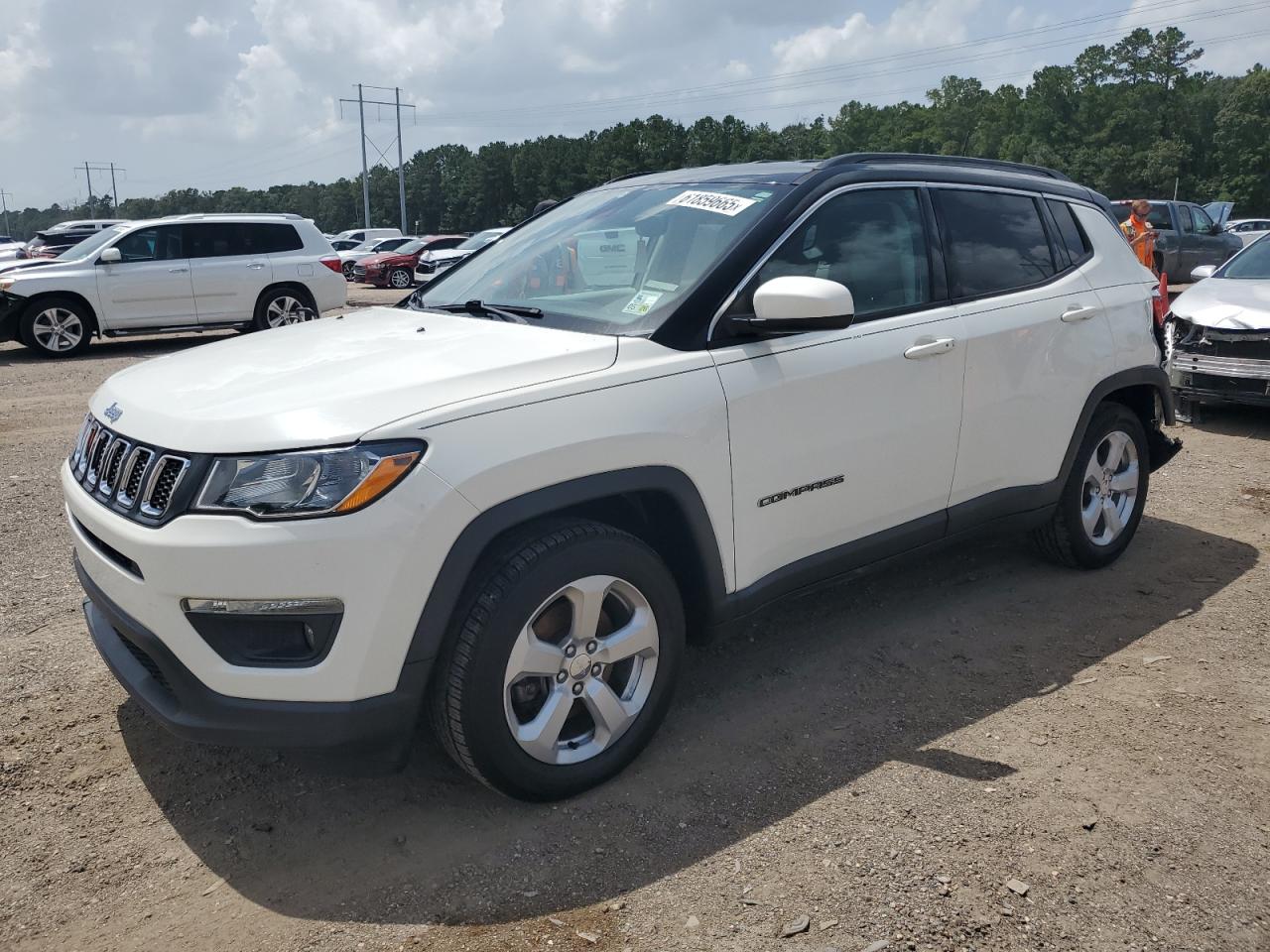 2018 Jeep Compass Latitude VIN: 3C4NJCBB3JT145069 Lot: 61859665