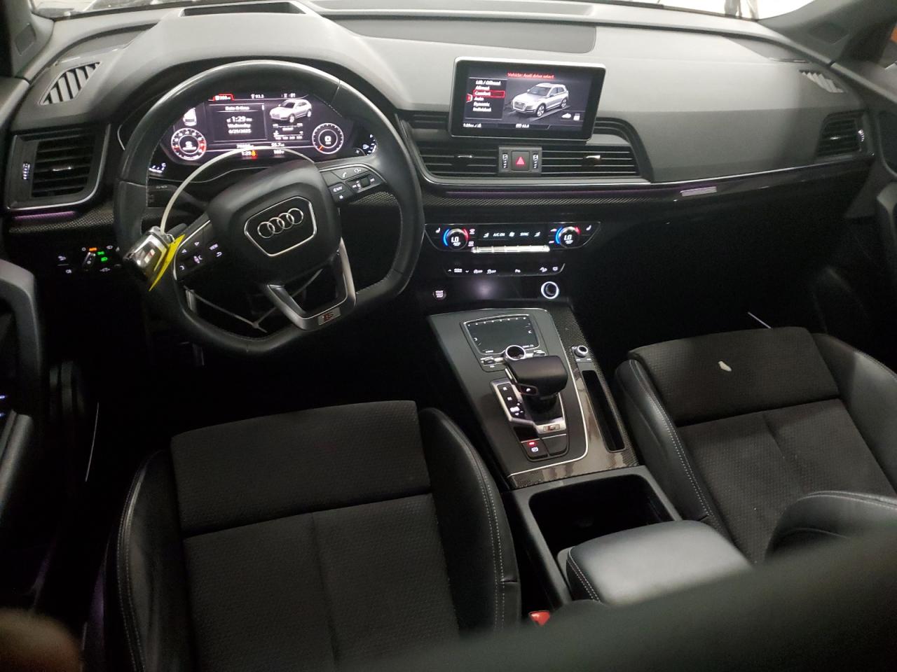 wa1c4afy6j2126545 WA1C4AFY6J2126545 2018 Audi Sq5 Prestige