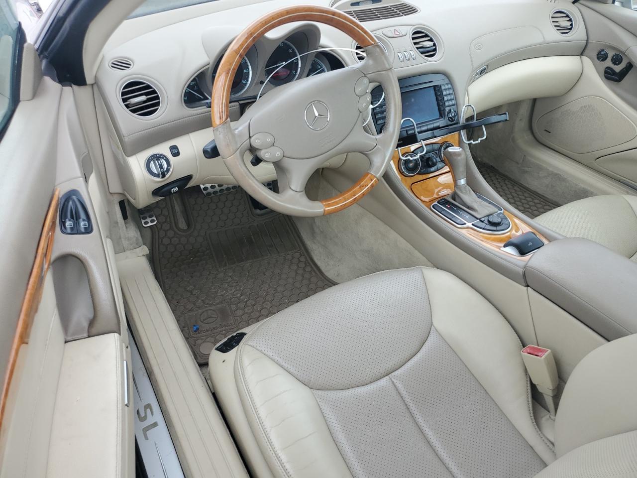 2005 Mercedes-Benz Sl 500 VIN: WDBSK75F95F100464 Lot: 60993215
