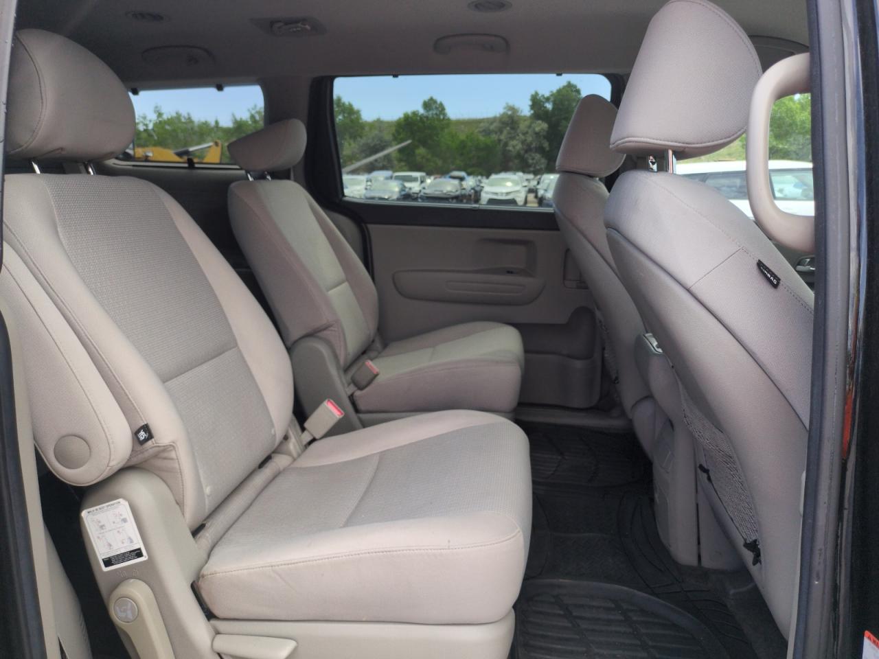 2016 Kia Sedona Lx VIN: KNDMB5C17G6198368 Lot: 60523055