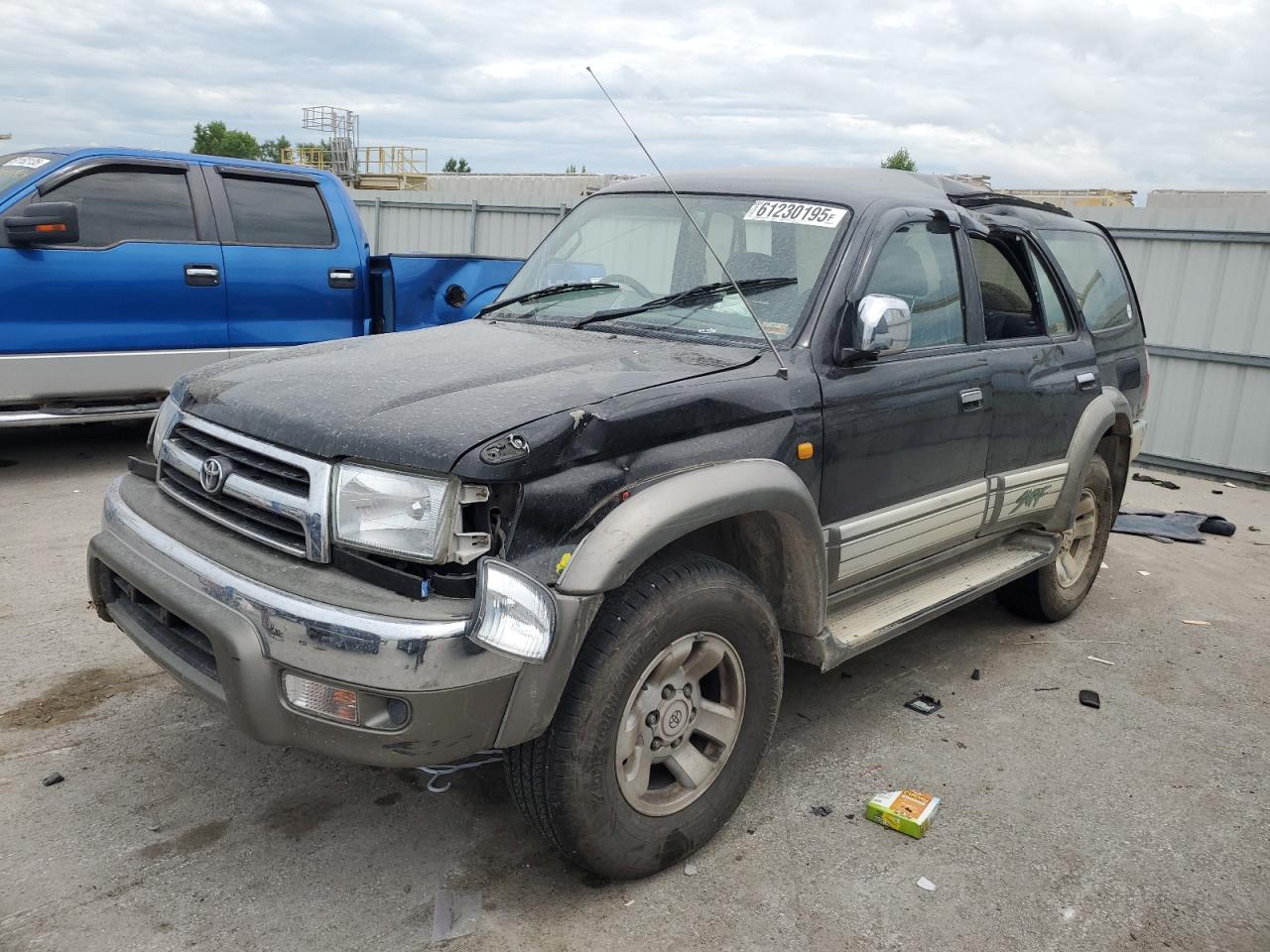 TOYOTA HILUX 1999. Lot# 61230195. VIN RZN1859025001. Photo 1