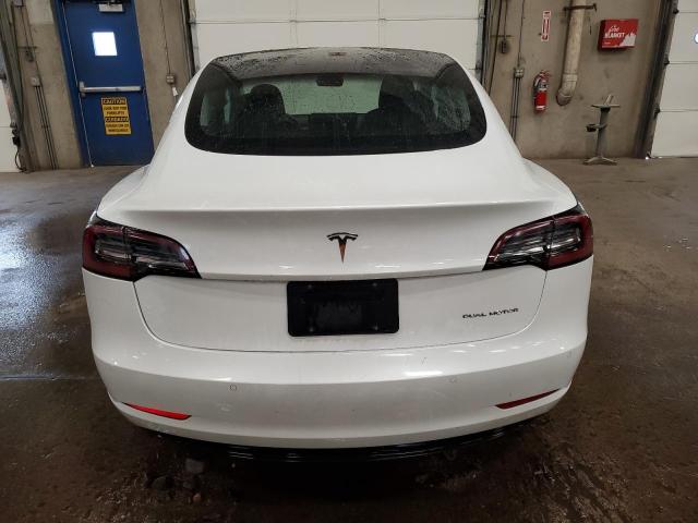  TESLA MODEL 3 2019 Белы