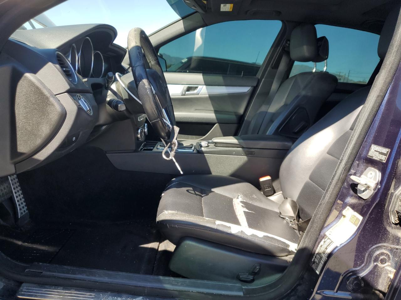 2012 Mercedes-Benz C 250 VIN: WDDGF4HB4CA635818 Lot: 62896395
