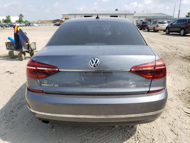  VOLKSWAGEN PASSAT 2017 Gray