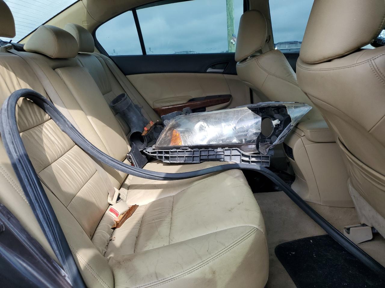 2011 Honda Accord Exl VIN: 1HGCP2F87BA086729 Lot: 59562235