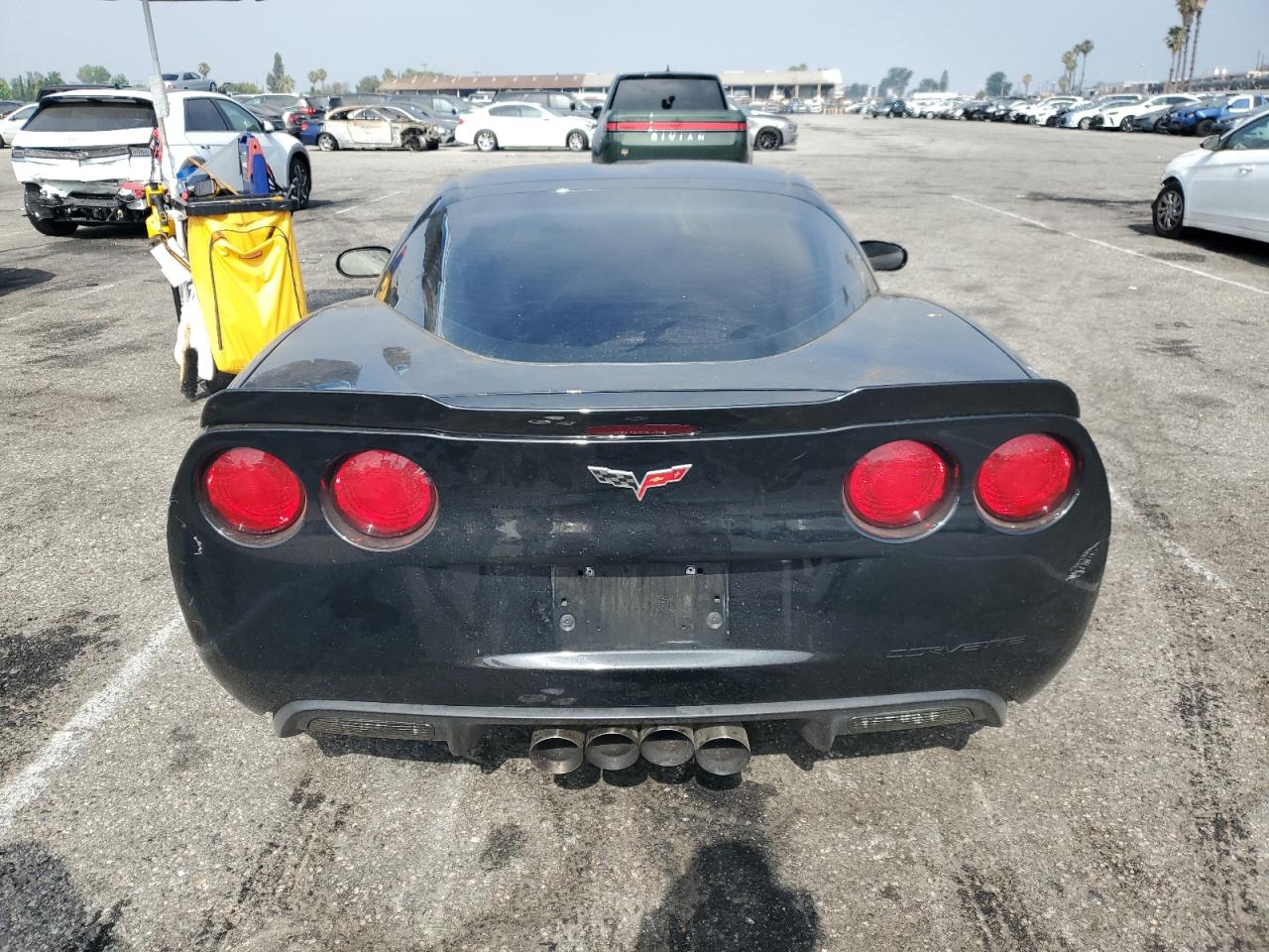 2005 Chevrolet Corvette VIN: 1G1YY24UX55115647 Lot: 61033055