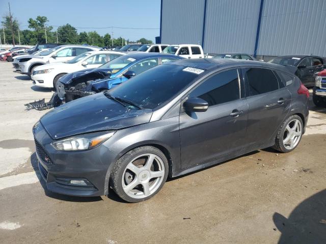 FORD FOCUS 2018 Серый
