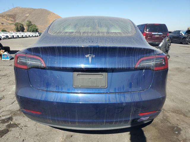  TESLA MODEL 3 2019 Granatowy