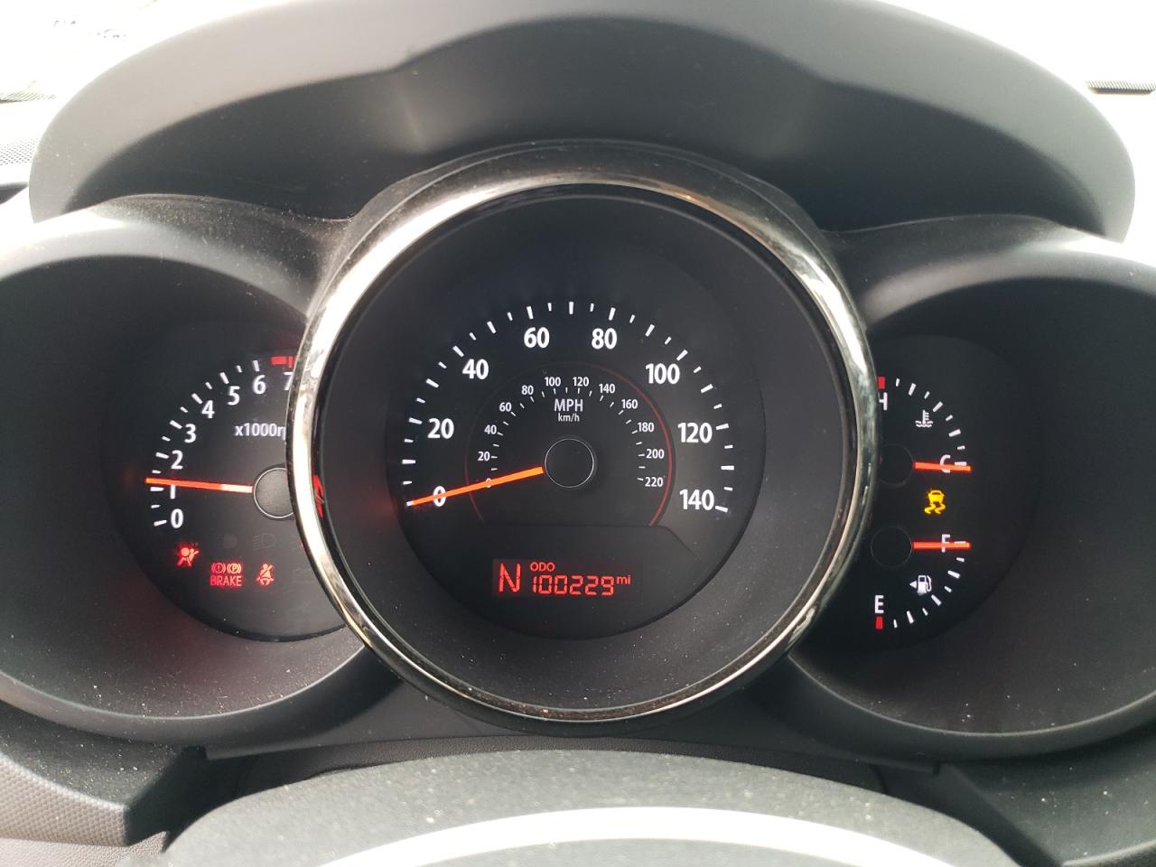 2010 Kia Soul + VIN: KNDJT2A28A7180876 Lot: 61040905
