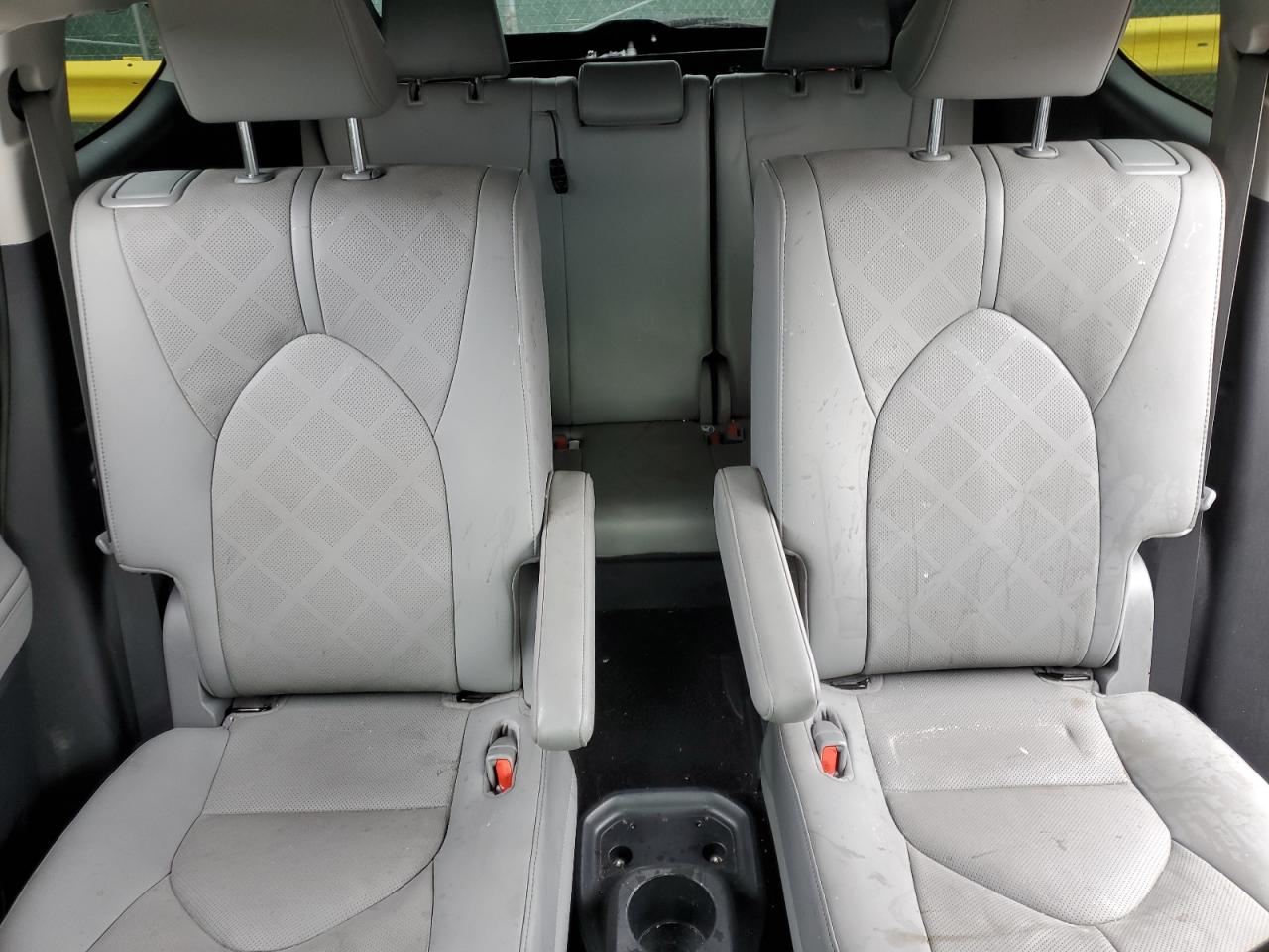 2021 Toyota Highlander Platinum VIN: 5TDFZRBH8MS156782 Lot: 62025165