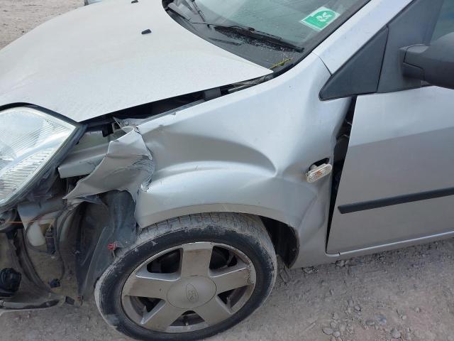 2005 FORD FIESTA ZET