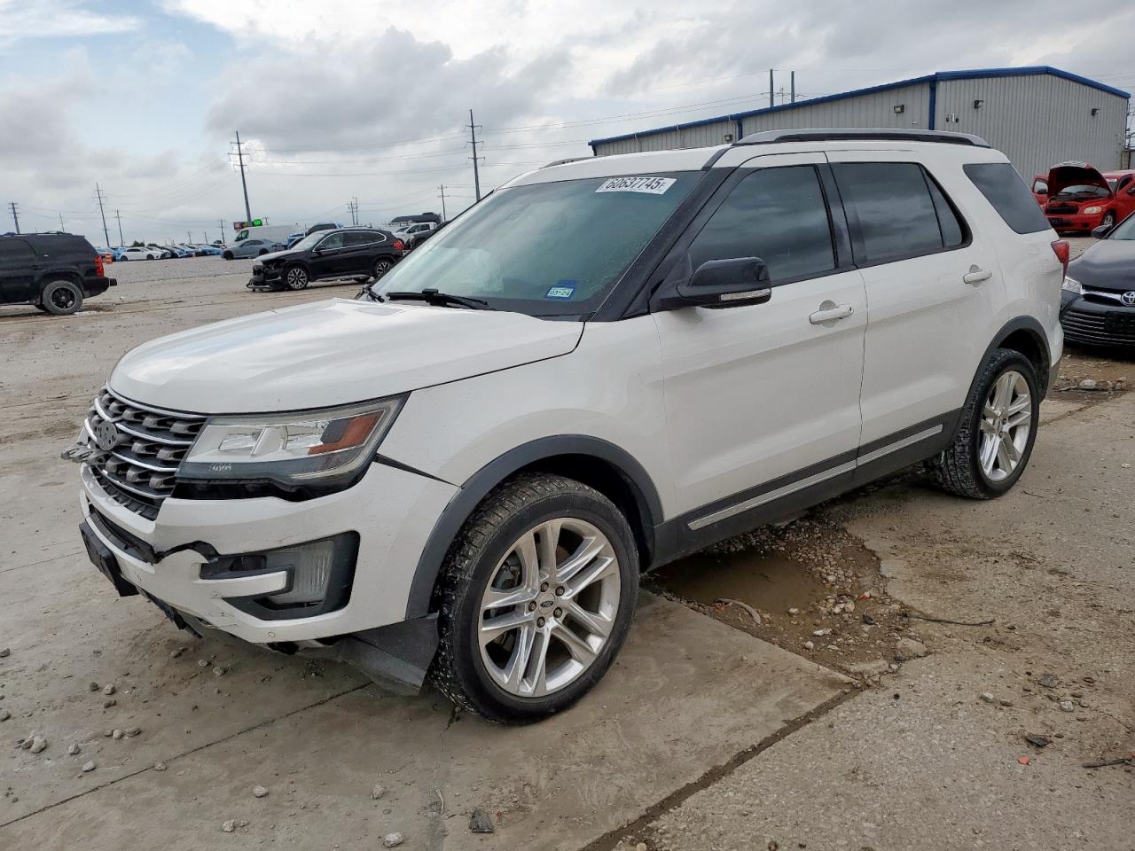 2016 Ford Explorer Xlt zu verkaufen in Haslet, TX - Front End