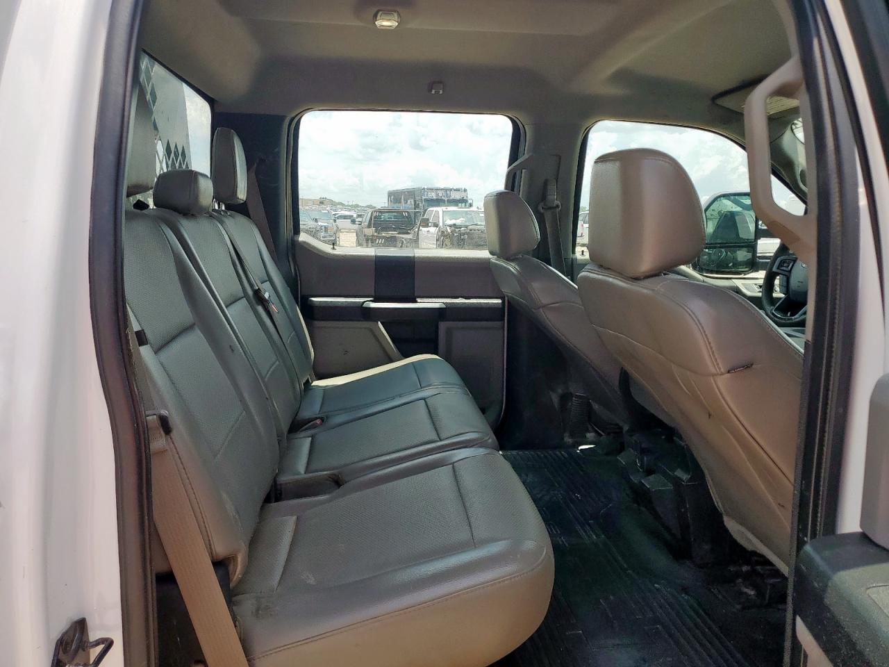 2017 Ford F450 Super Duty VIN: 1FD0W4GT0HEB81357 Lot: 62650325