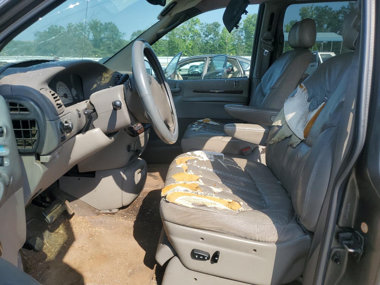 1999 Chrysler Town & Country Limited VIN: 1C4GP64L5XB594259 Lot: 61962315