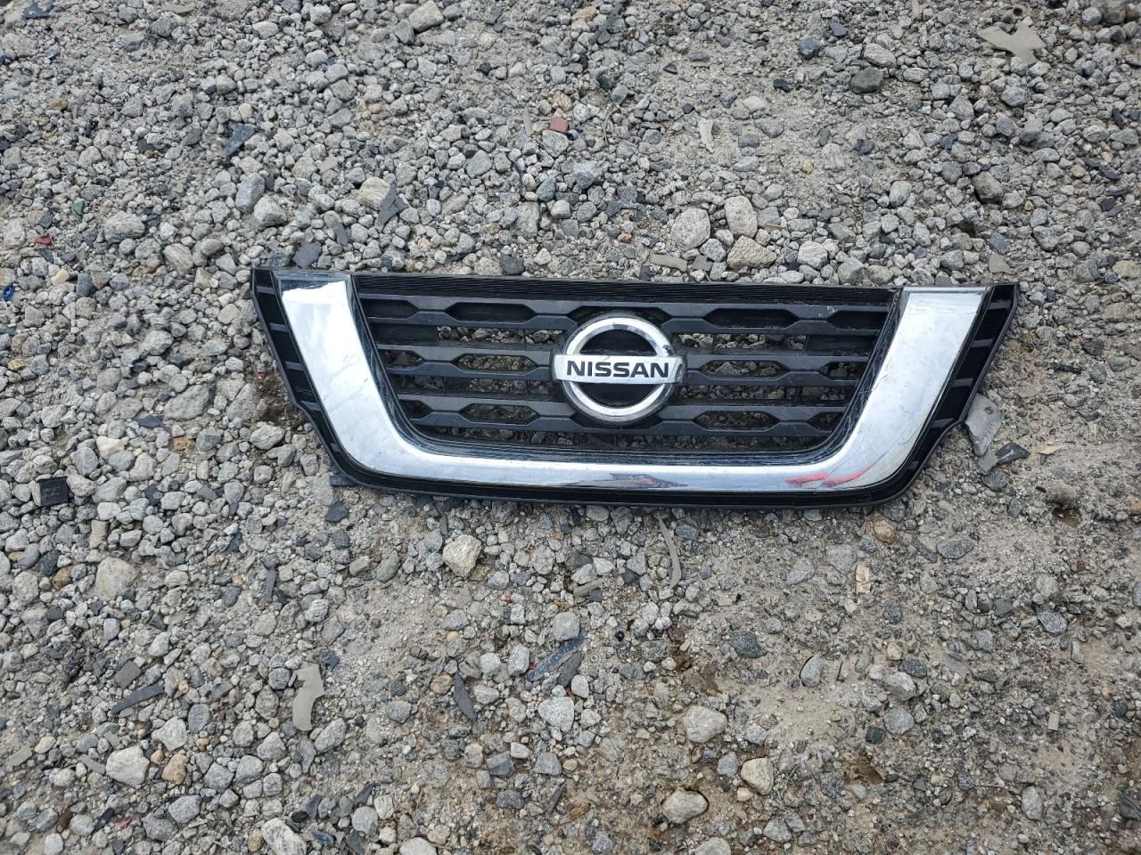 2018 Nissan Pathfinder S VIN: 5N1DR2MN0JC650371 Lot: 61828215