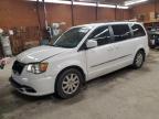 2015 Chrysler Town & Country Touring en Venta en Ebensburg, PA - Front End