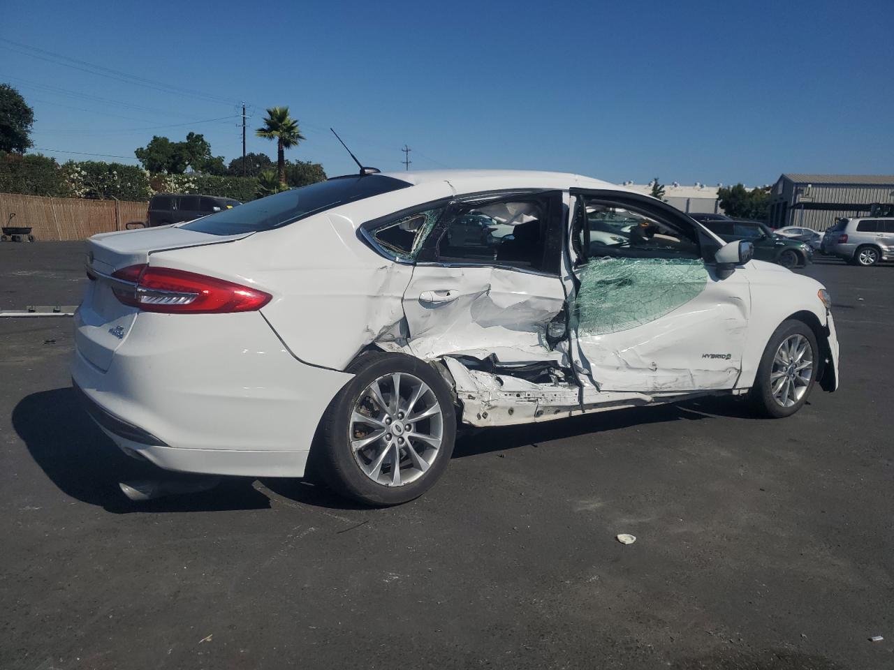 FORD FUSION 2017 VIN 3FA6P0LU7HR385949 zdjęcie 3