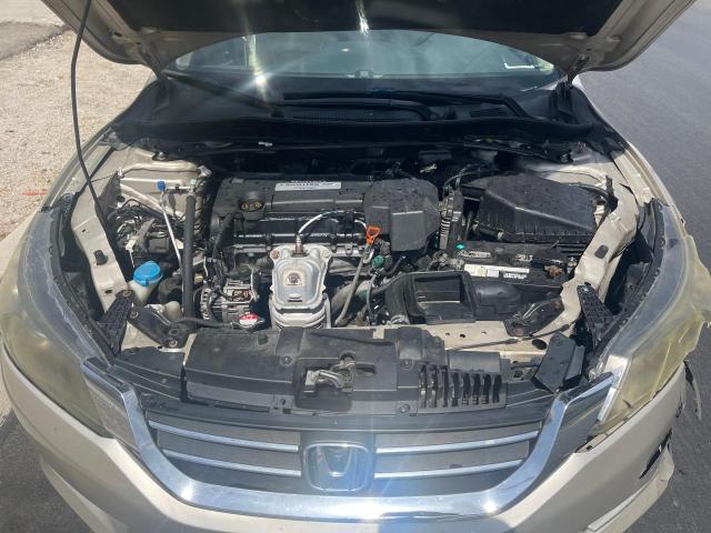 Седаны HONDA ACCORD 2013 Золотой
