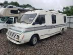 1990 Winnebago Le Sharo/Phasar  за продажба в Avon, MN - All Over