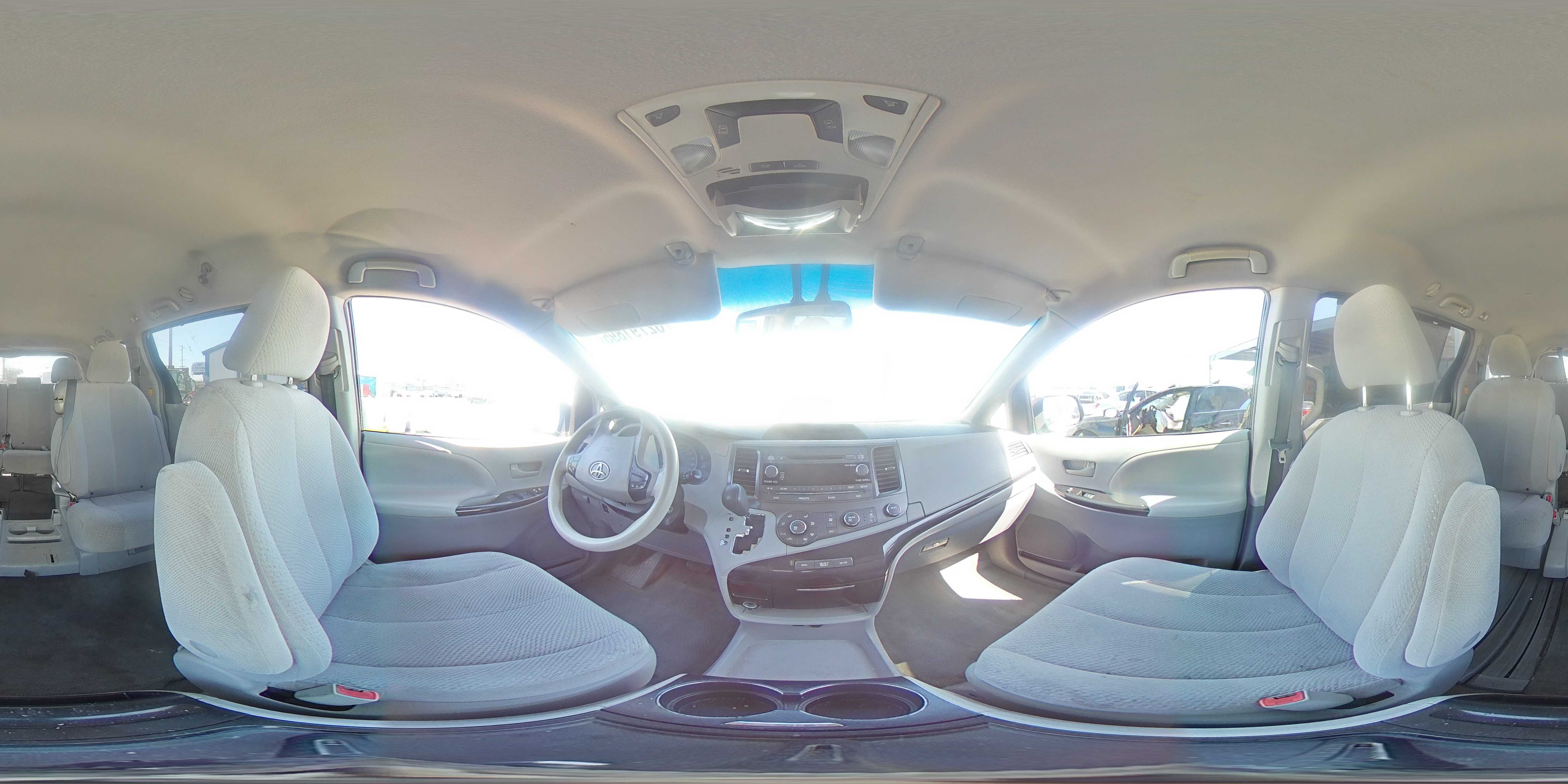 2012 Toyota Sienna Le VIN: 5TDKK3DC8CS241301 Lot: 62791895