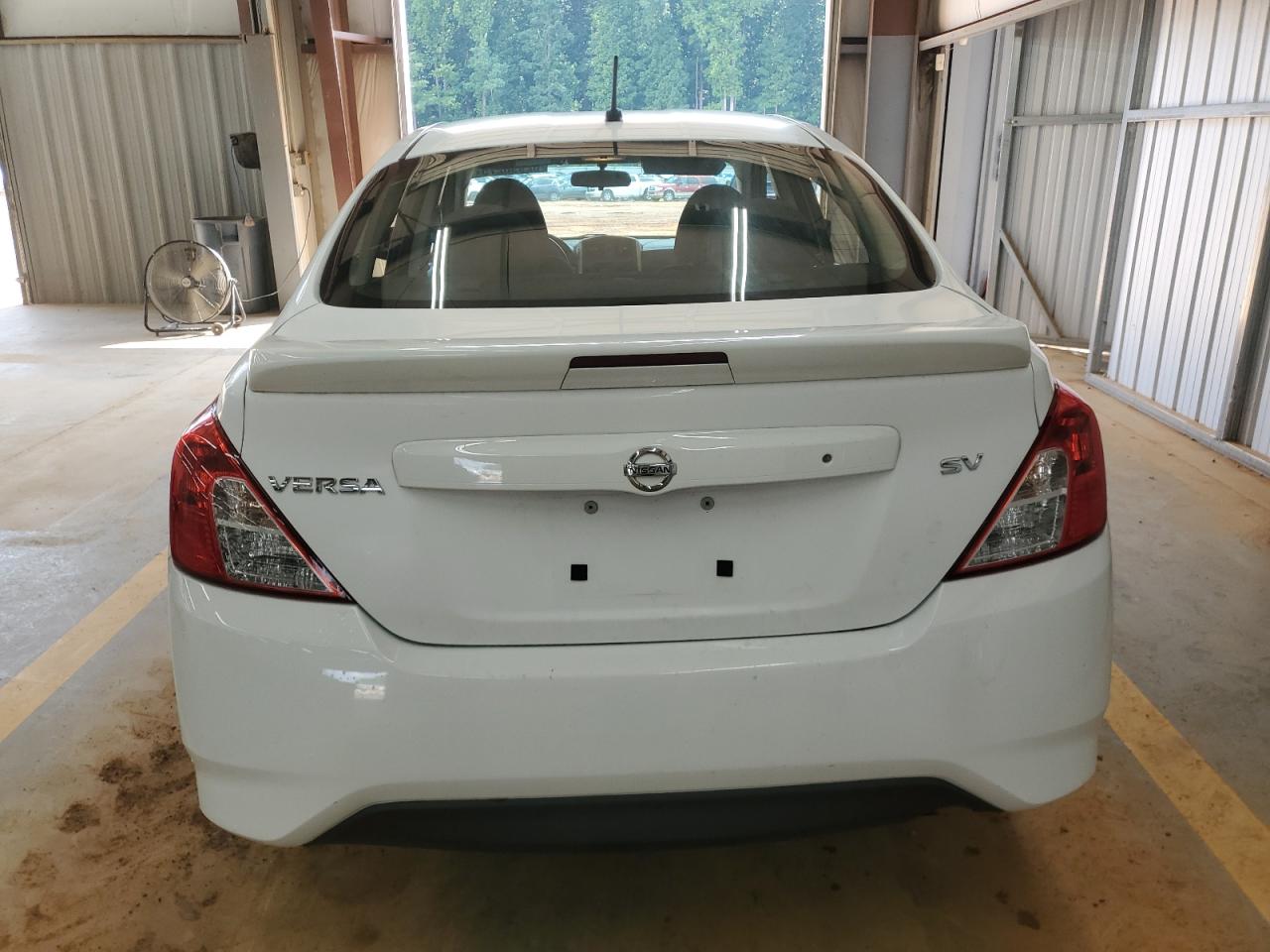 2018 Nissan Versa S VIN: 3N1CN7AP1JL874030 Lot: 62998275