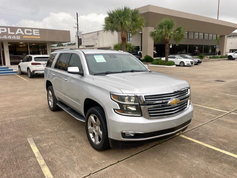  CHEVROLET TAHOE 2018 Srebrny