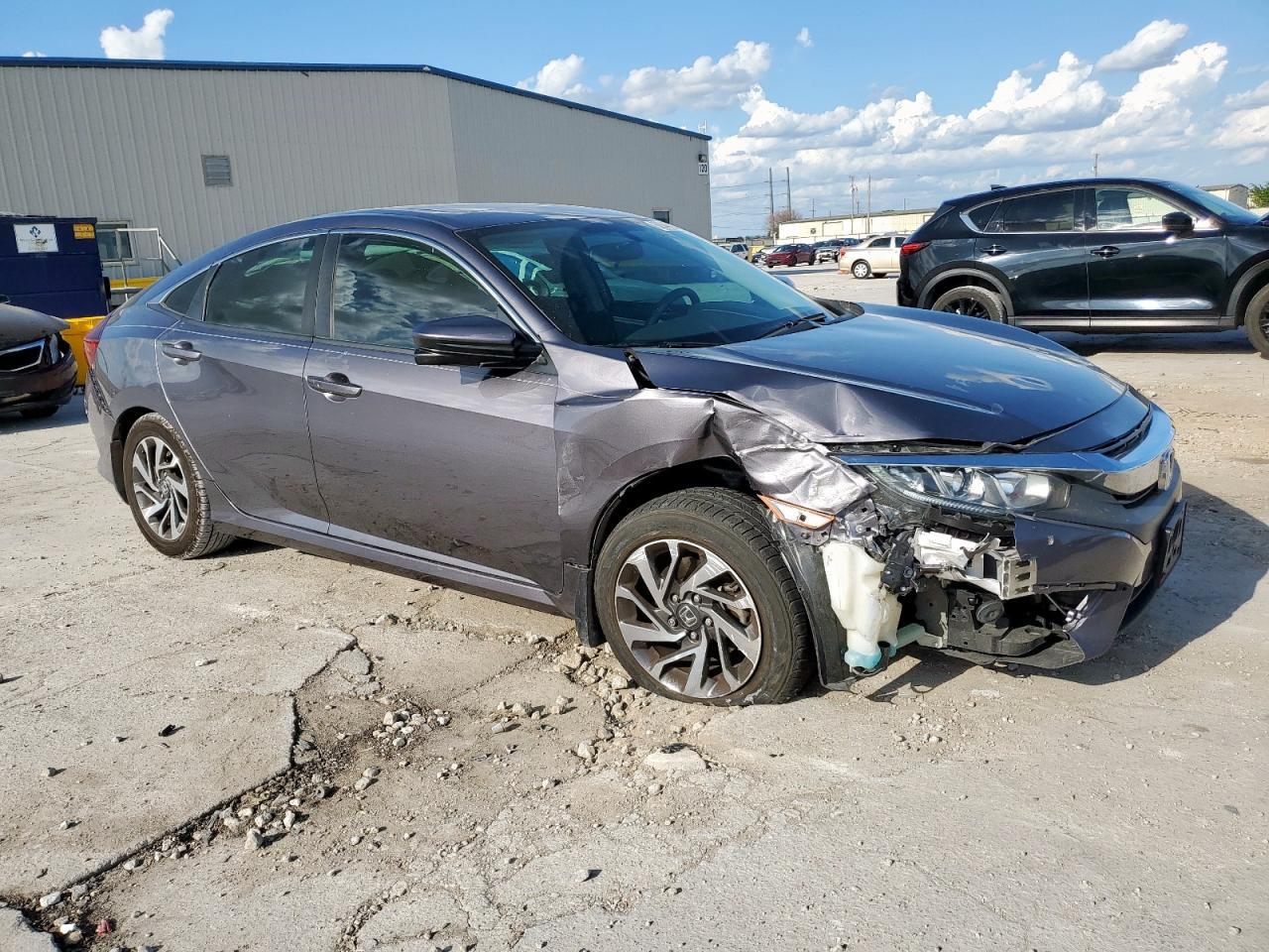 HONDA CIVIC 2017 VIN 19XFC2F7XHE078709 zdjęcie 4