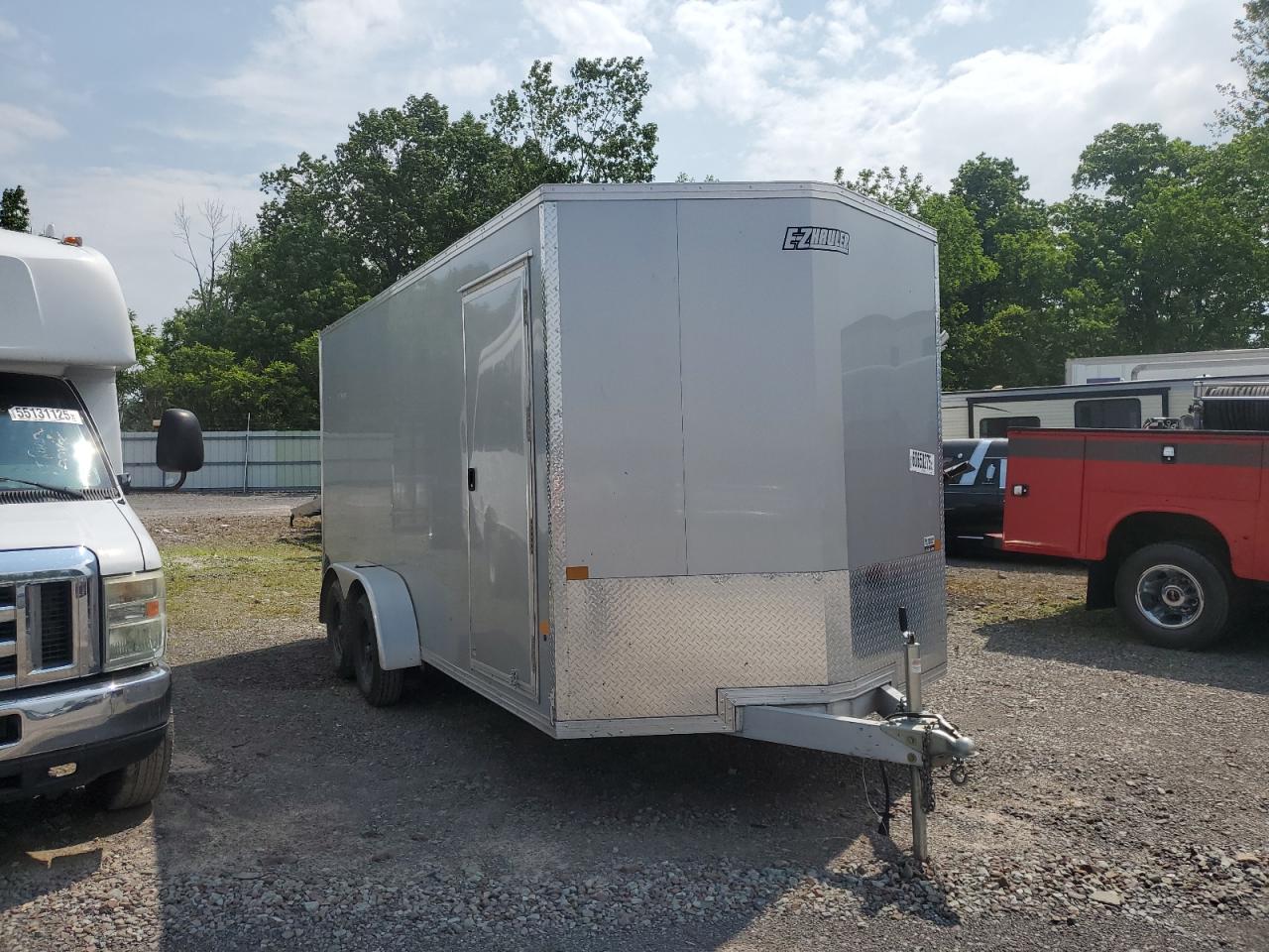 2025 Alcom Ezec7X16Xlt-P Enclosed Cargo Trailer للبيع في Central Square، NY - Normal Wear