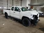 2017 Toyota Tacoma Access Cab იყიდება Franklin-ში, WI - Front End