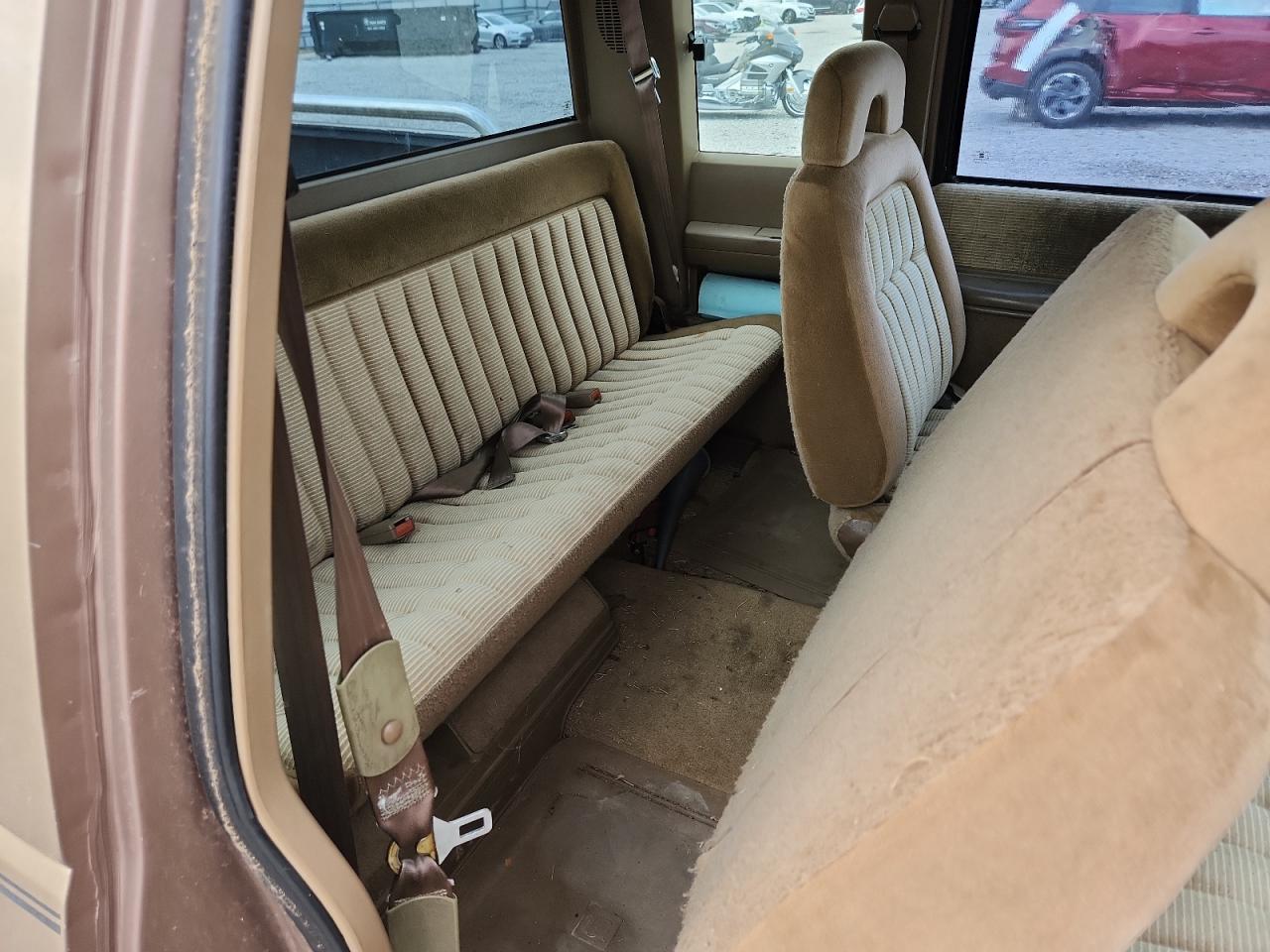 1994 Chevrolet Gmt-400 C1500 VIN: 2GCEC19Z4R1324266 Lot: 62384315