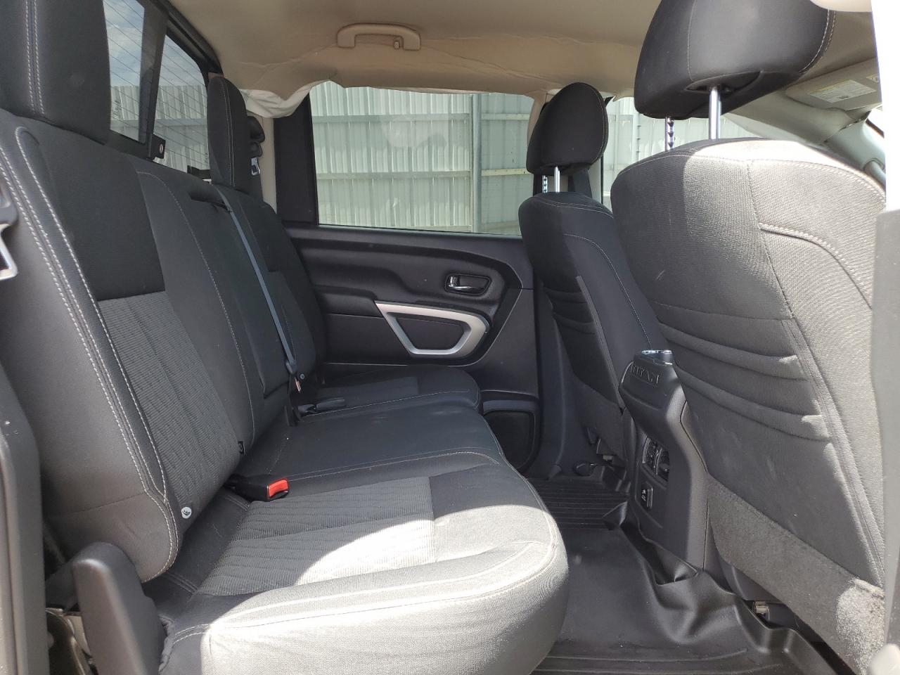 2018 Nissan Titan Sv VIN: 1N6AA1E59JN542727 Lot: 62706105