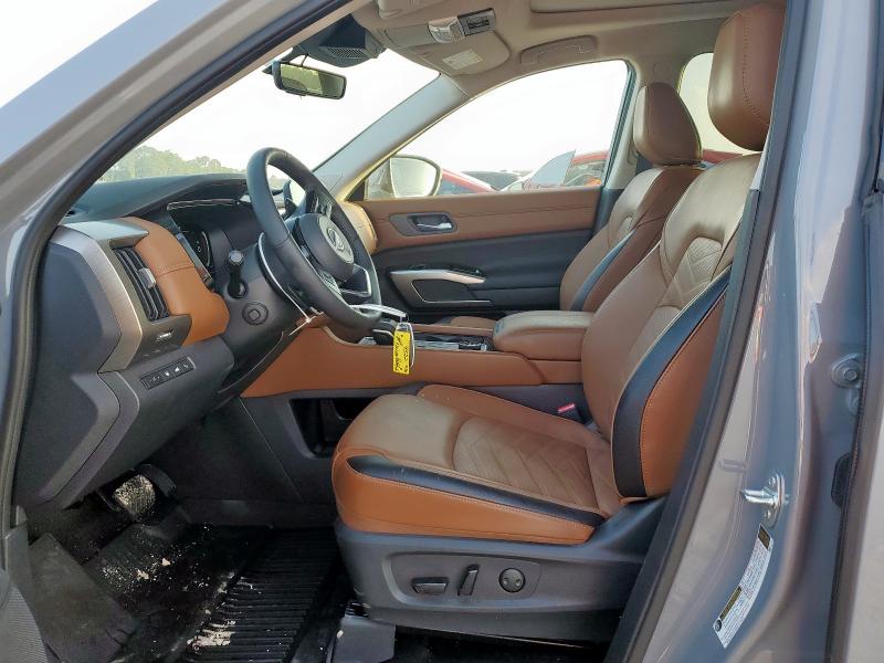  NISSAN PATHFINDER 2024 Szary
