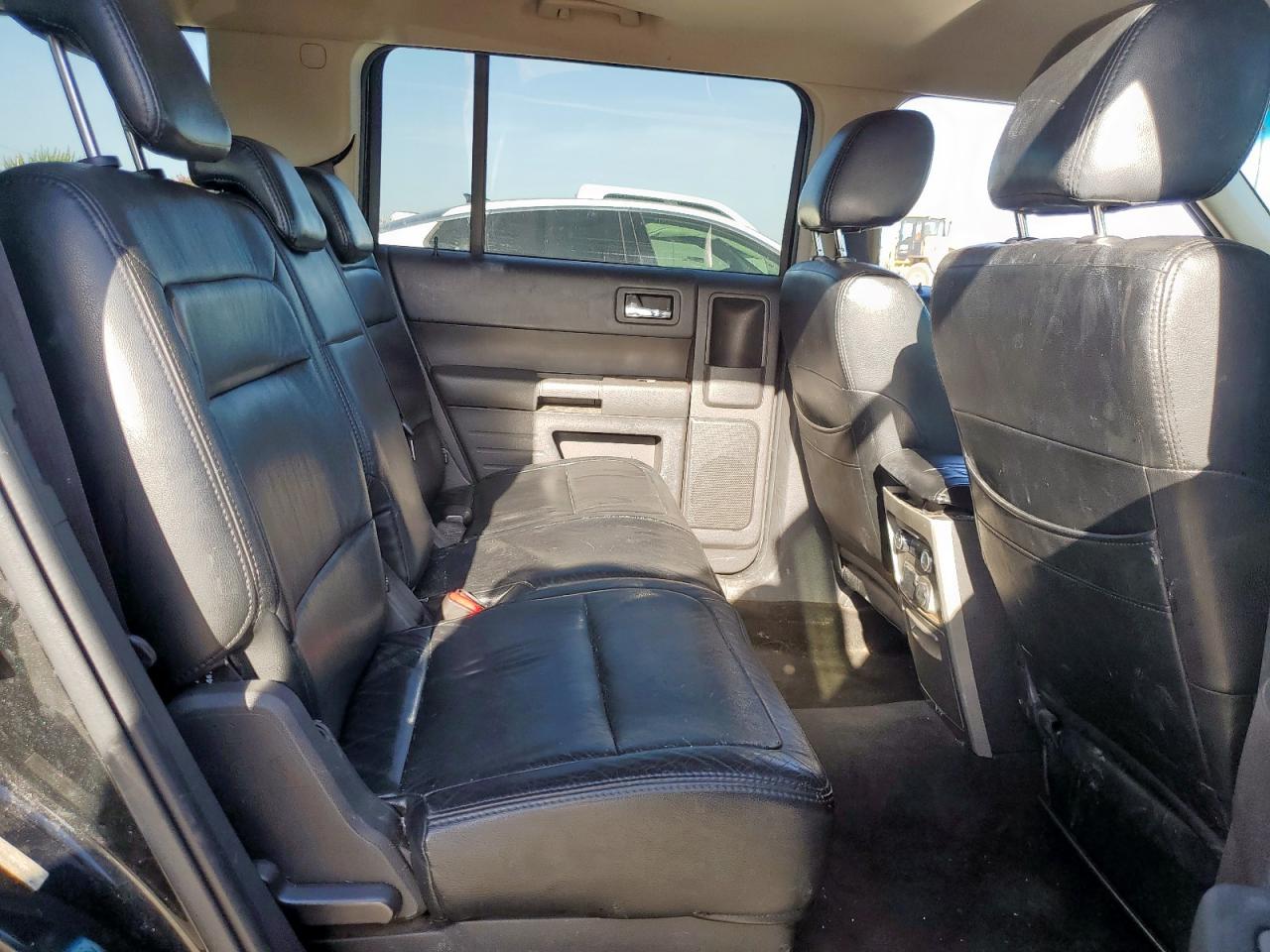 2010 Ford Flex Se VIN: 2FMGK5BC2ABA74335 Lot: 62910995