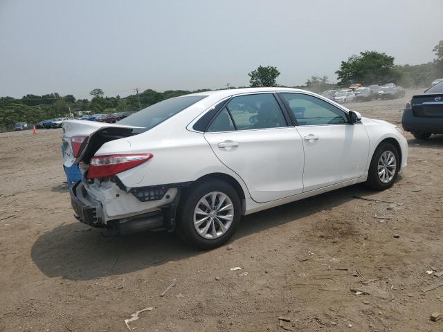  TOYOTA CAMRY 2016 Белый
