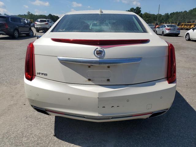  CADILLAC XTS 2015 White