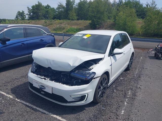VOLKSWAGEN GOLF GTE S 2015