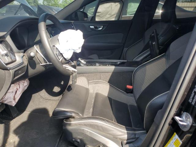  VOLVO S60 PLUS 2024 Czarny